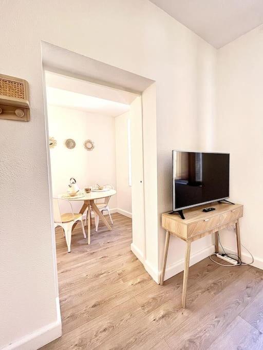 Le Nacre 18 - Bourg-De-Peage Apartment Bagian luar foto